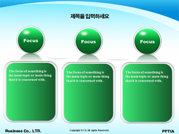 러시아 전통의상입은 사람과 성바실리성당 PPT 템플릿 상세페이지 미리보기