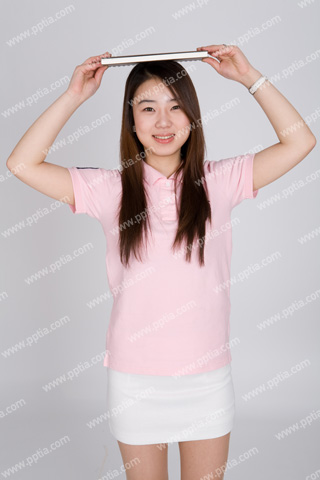 머리 위에 책 이미지 미리보기