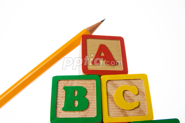 abc 알파벳큐브와 연필 이미지 미리보기
