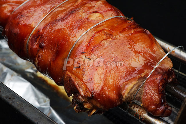 통돼지바베큐 이미지 미리보기