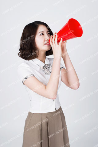 확성기 들고 있는 여학생 이미지 미리보기