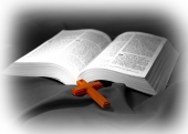 성경책과 십자가 템플릿